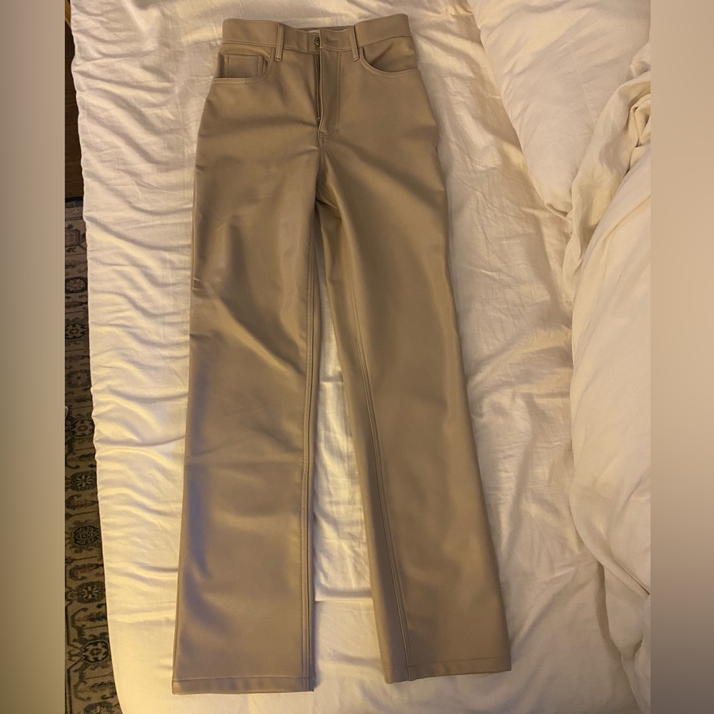 Abercrombie 90s Straight Ultra High Rise Vegan Leather Pants (Size 25)
